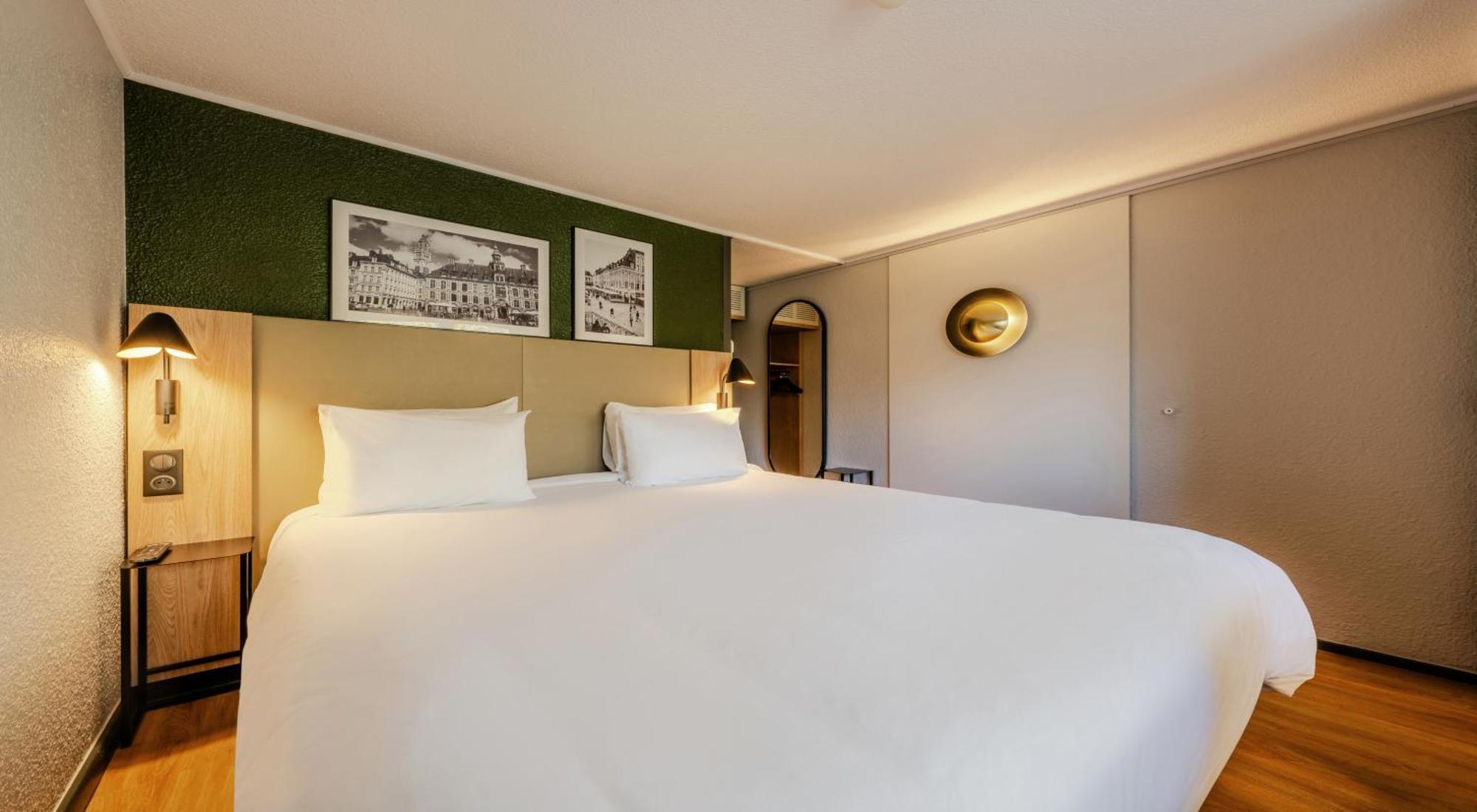 Hotel Campanile Aix-En-Provence Sud - Pont De L'Arc Zewnętrze zdjęcie