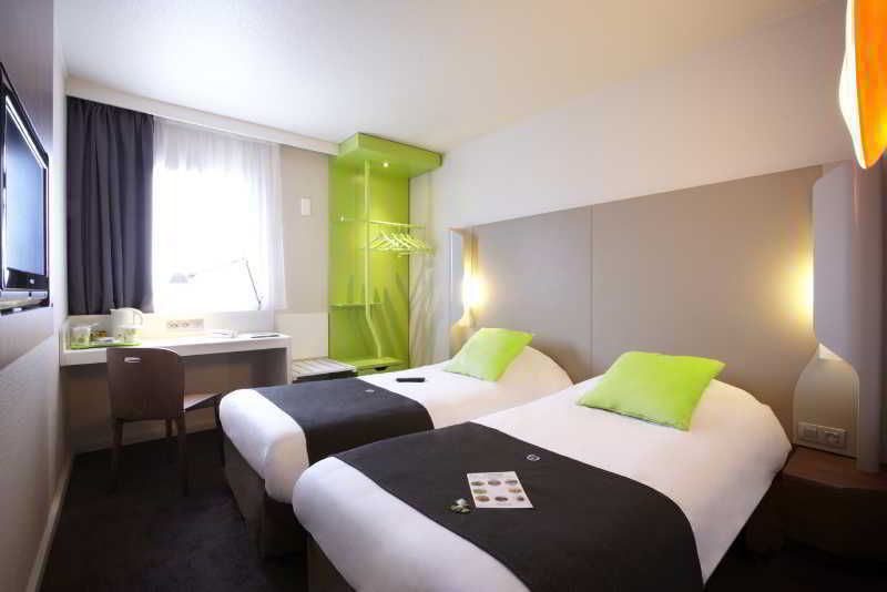 Hotel Campanile Aix-En-Provence Sud - Pont De L'Arc Zewnętrze zdjęcie